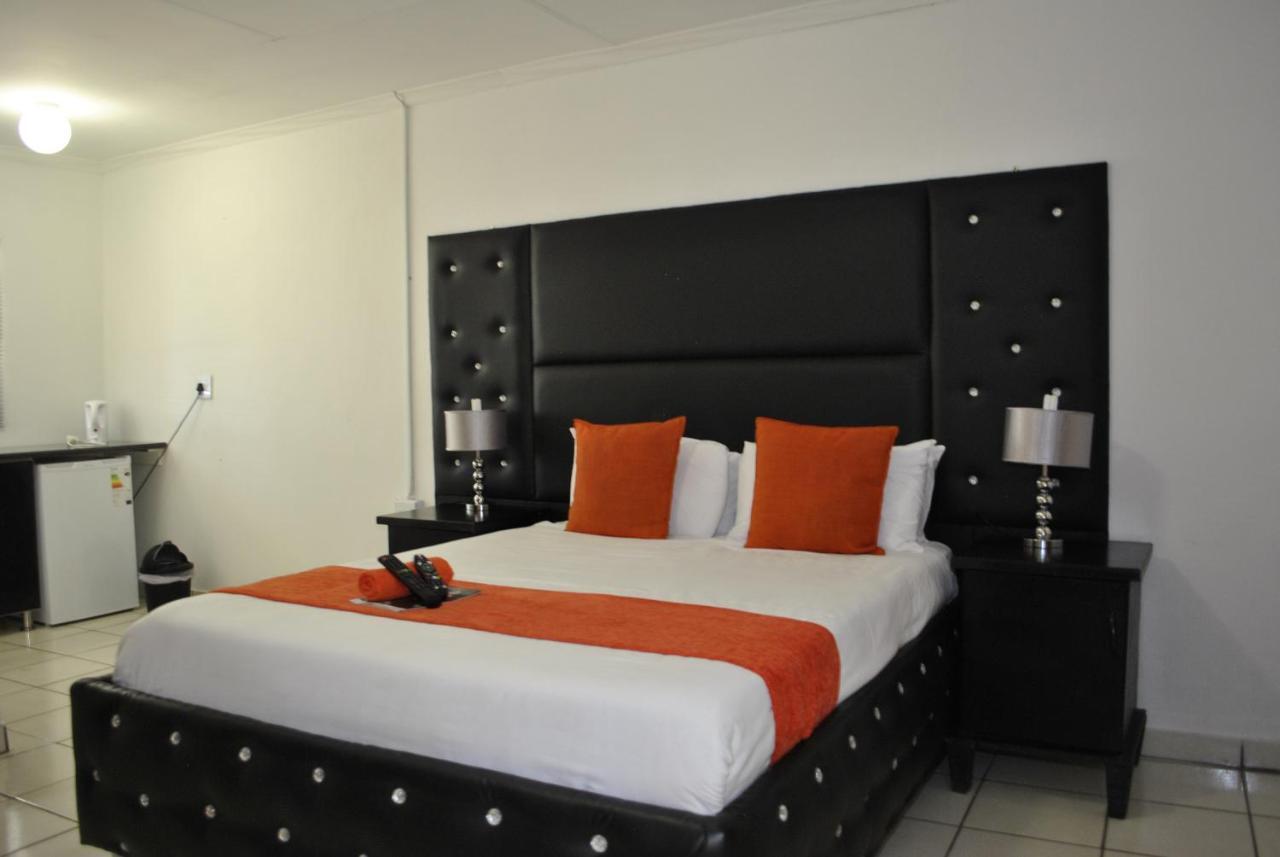 Lapologa Bed & Breakfast Tzaneen Extérieur photo